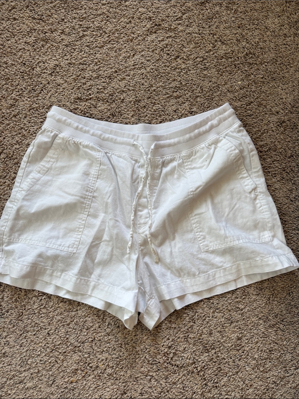 GAP White Drawstring Casual Linen-Blend Shorts L 100% Cotton